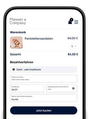 Frau tippt mit ihrem Handy zur Zahlung.